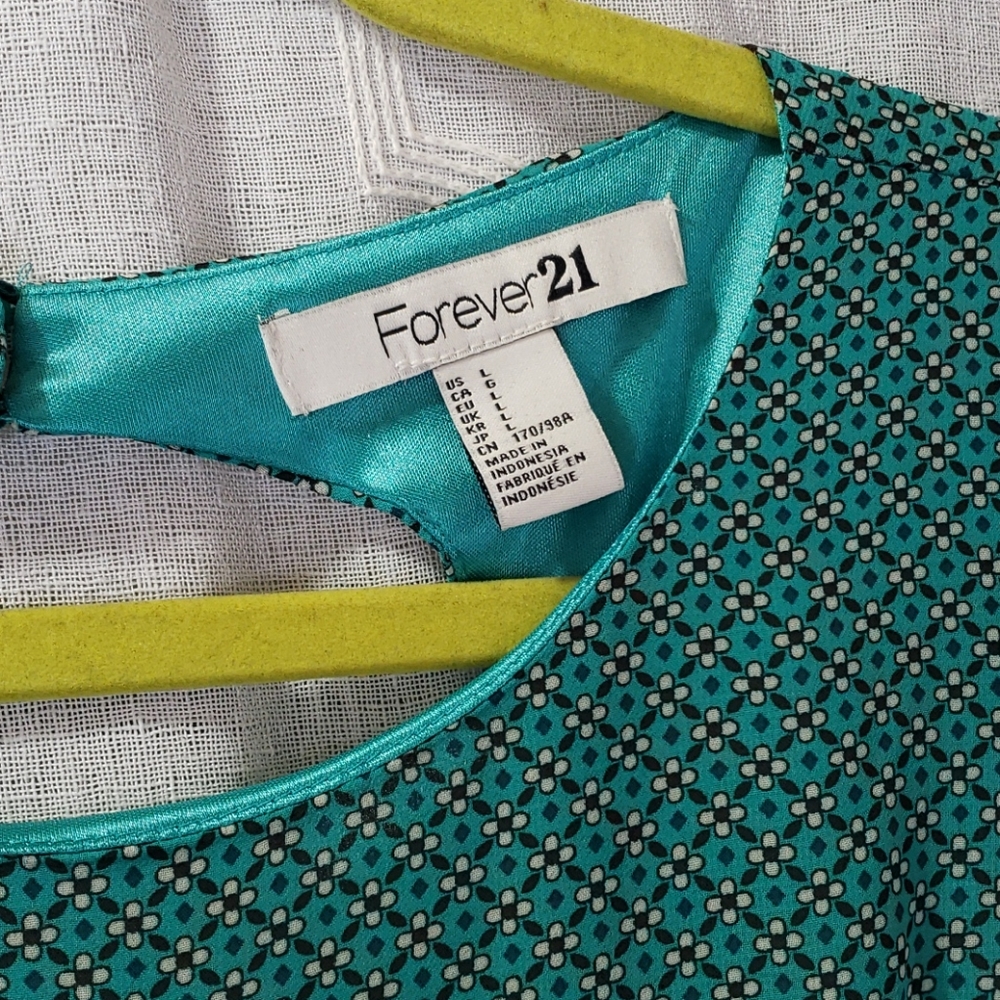 Forever 21 dress - Picture 2 of 3